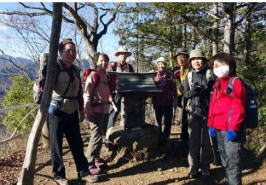 このエリアには３つの金剛山がある。　鶴島金剛山、ここは名倉金剛山、日連金剛山