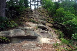 自然石でできた階段